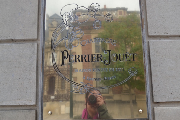 Walking down Avenue de Champagne...selfie at Perrier Jouet.